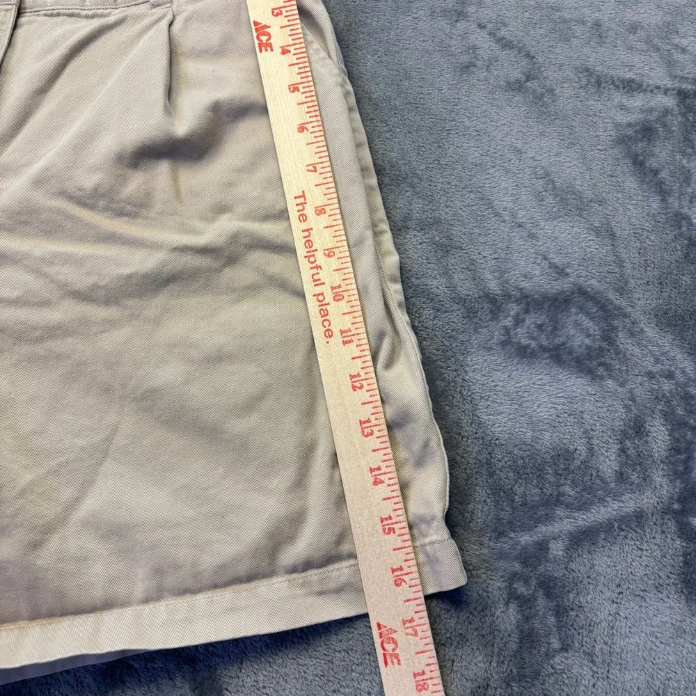 Lauren Ralph Lauren Shorts Womens‎ Size 4 Beige Khaki Chino Casual Cotton